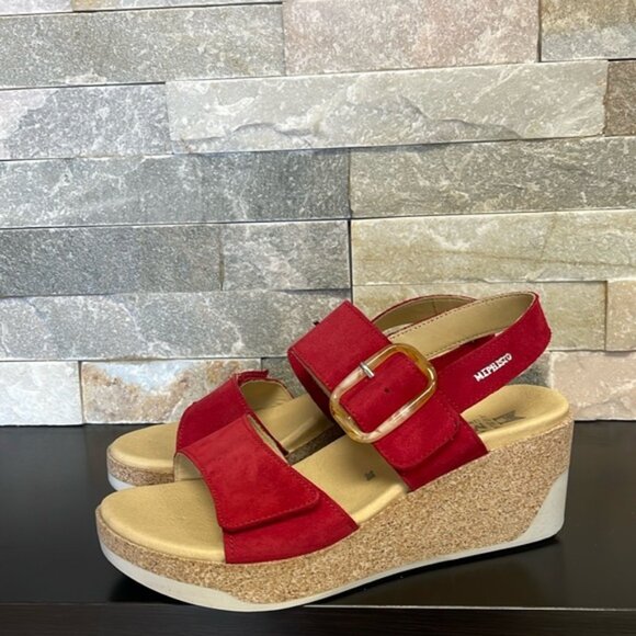 🎁 Mephisto Giulia Dual Strap Velcro Wedge Sandal - Picture 4 of 14